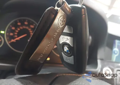 2011 BMW 535I xDrive из США, поврежденный, VIN WBAFU7C57BC871684